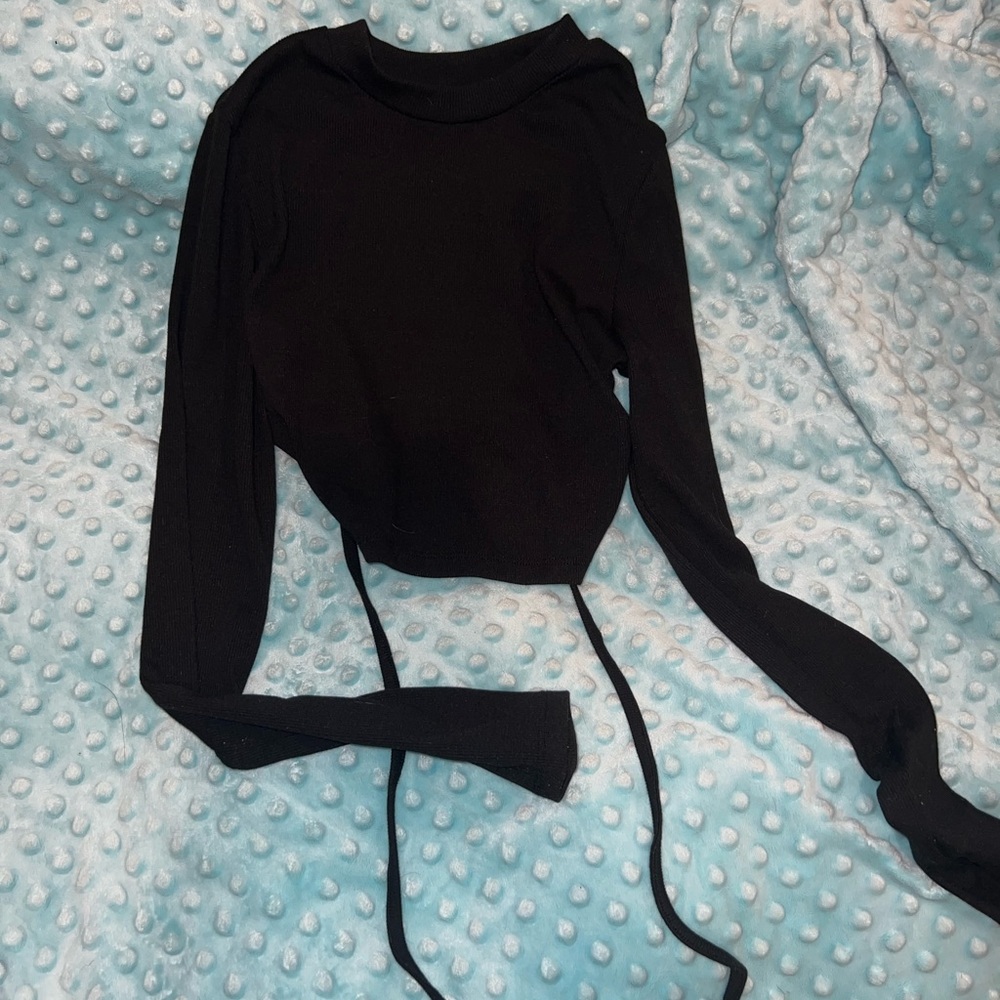 Women’s SHEIN open back crop top